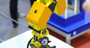 The rapidly functioning robotic gripper automatically arranges muddled areas.
